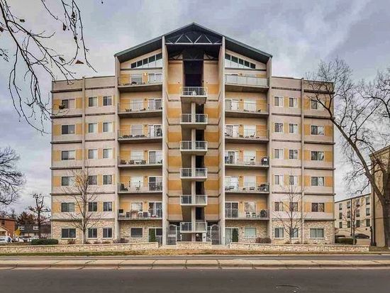 820 N Manhattan Ave.*